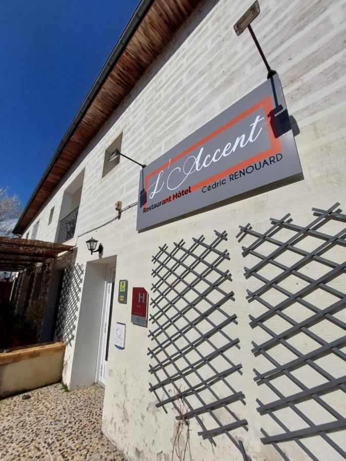 L'Accent - Hotel 2 Etoiles Et Restaurant - Logis Hotels Astaffort Buitenkant foto